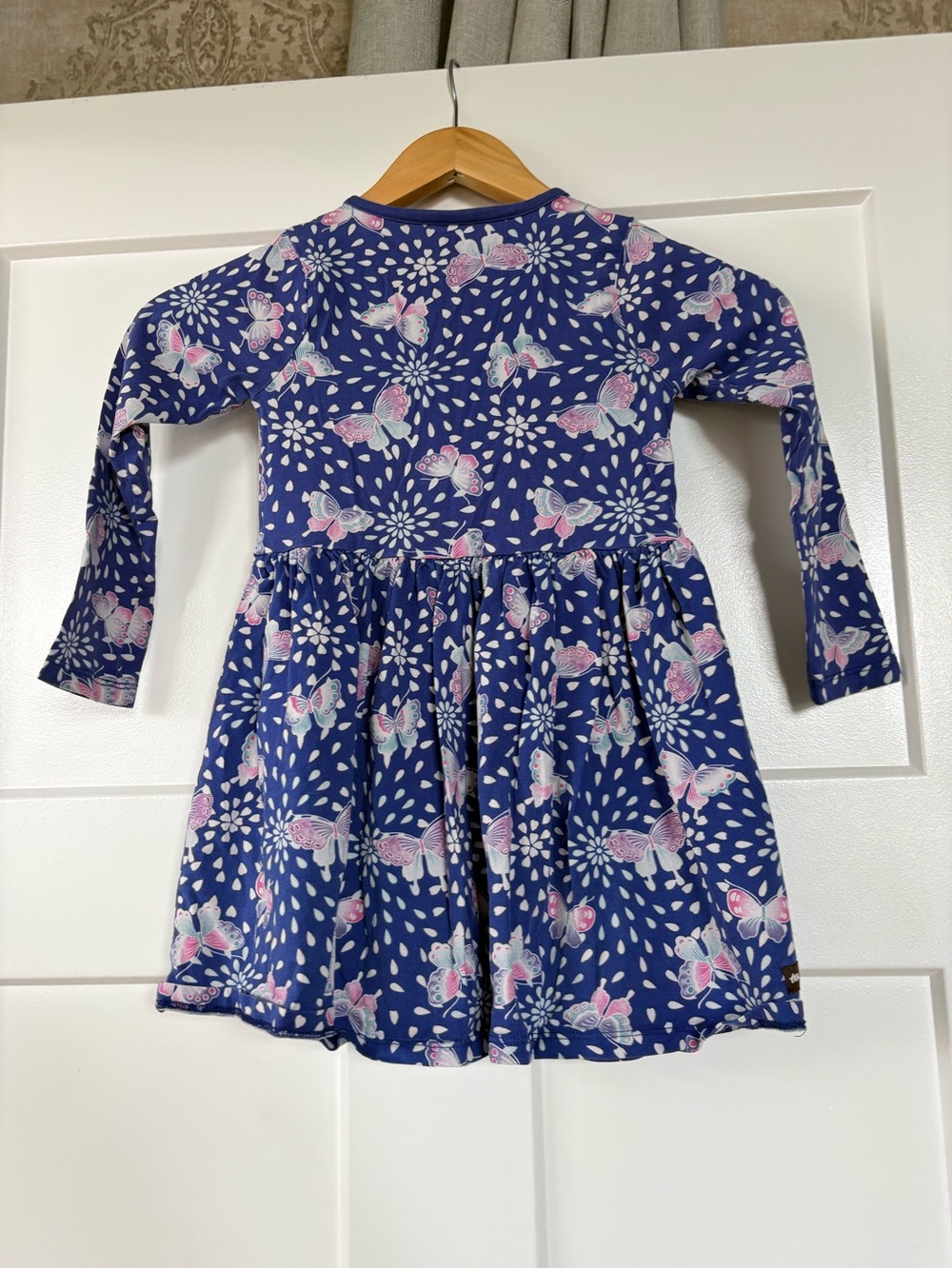 Tea Collection Girls' Navy Butterfly Print Long-Sleeve Dress - Size 5 - Picture 2 of 4